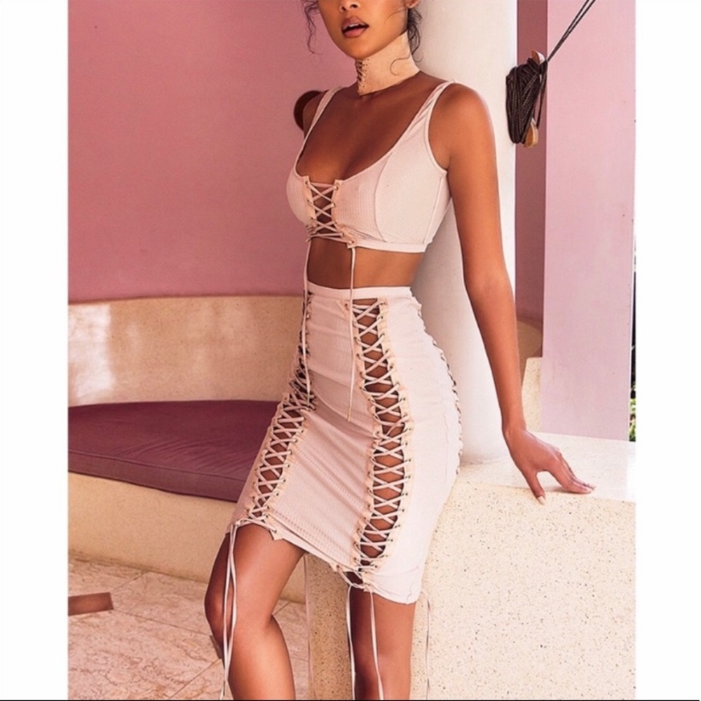 House of CB CYLLA Nude Cropped Sexy Set XS skirt top! 🔥